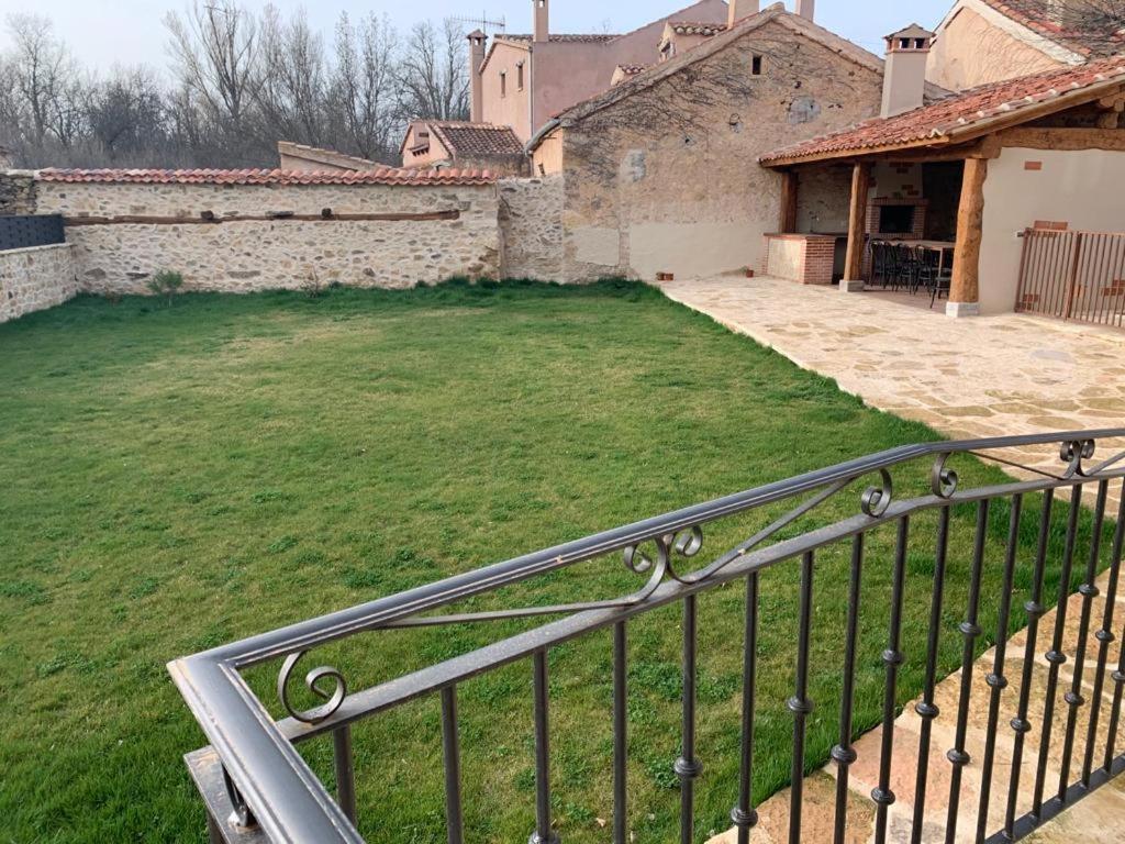 Los Arenales De Arcones Colladillo 外观 照片
